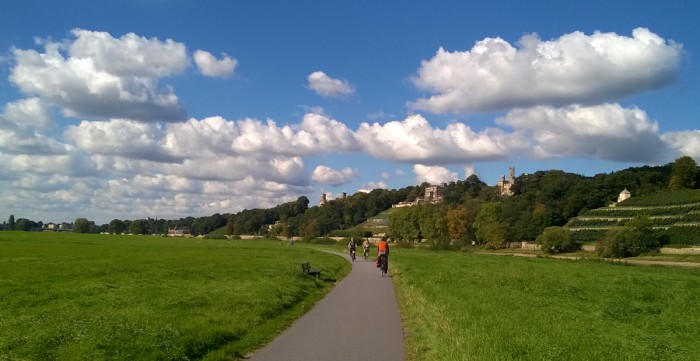 Велодорожка в пригороде Дрездена