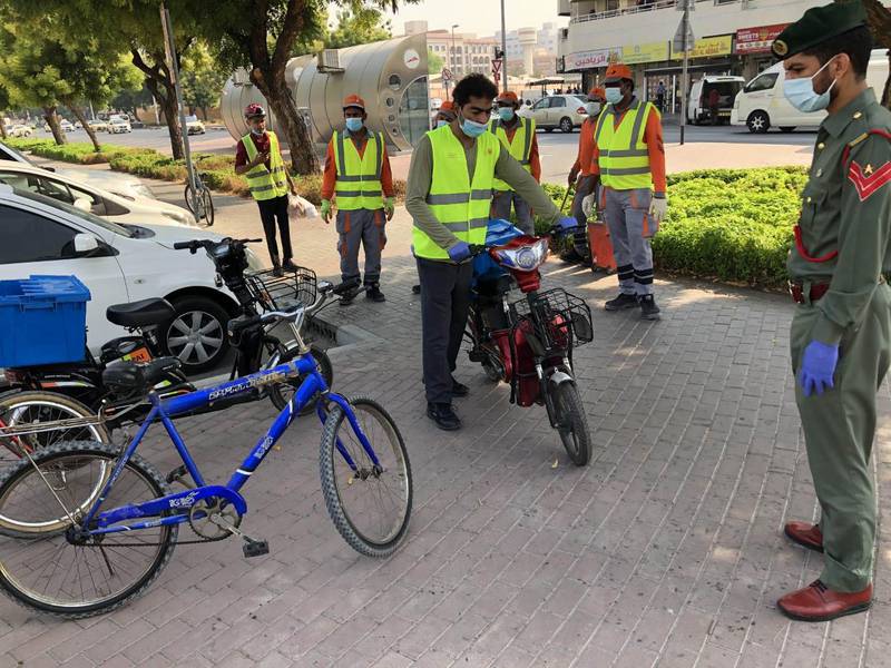 Полиция Дубая строго наказывает велосипедистов за нарушения